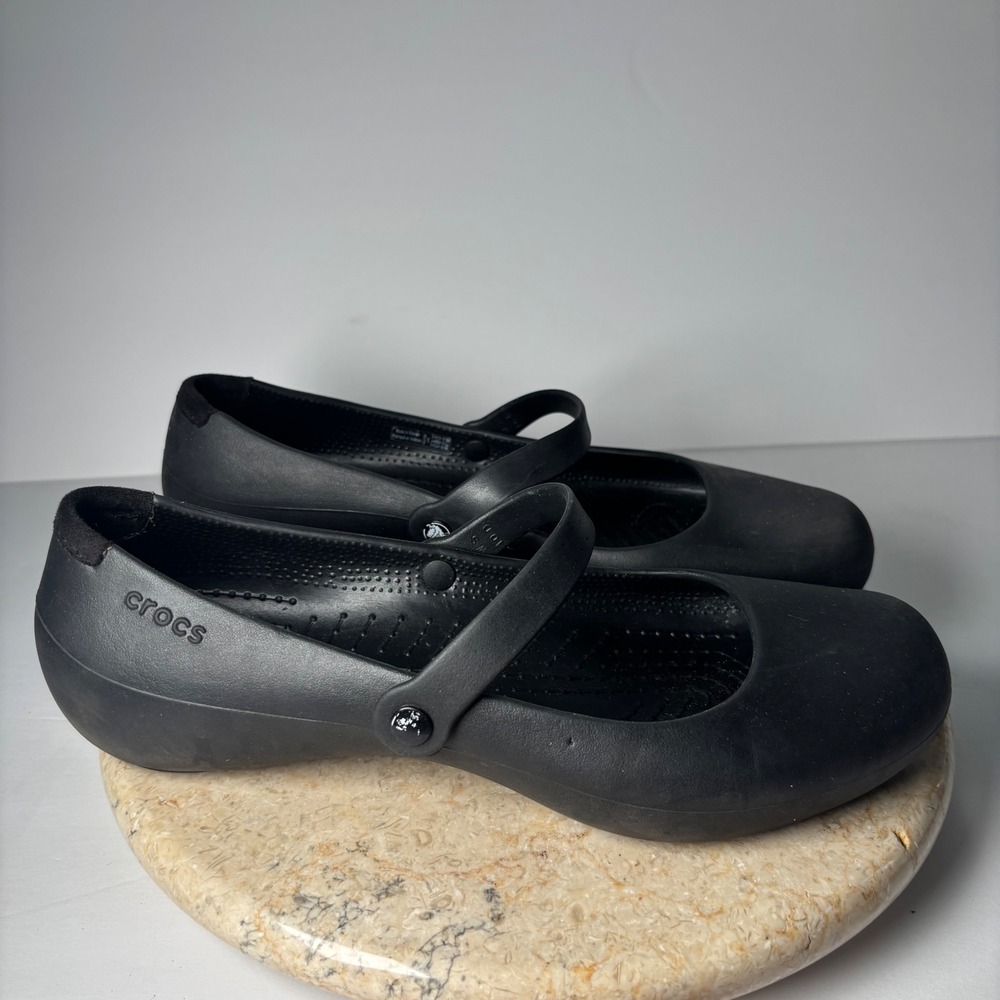 Crocs Alice Work Mary Jane Flats Size 10 Black Slip Resistant Professional Shoe